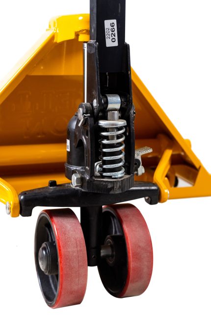 Hand pallet truck 2 TON with scale 68cm wide accuracy +/- 1KG